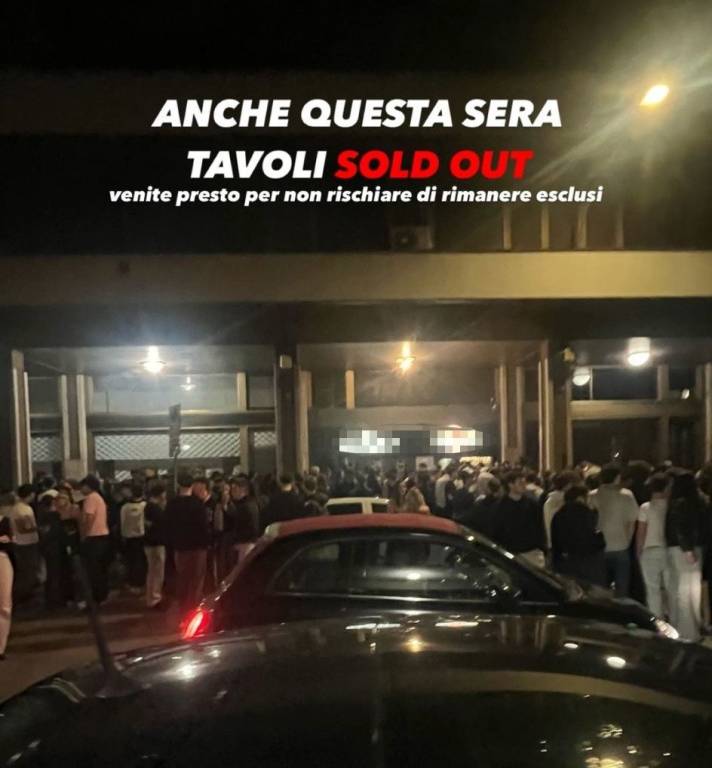 negozio in vendita a Varese in zona Brunella