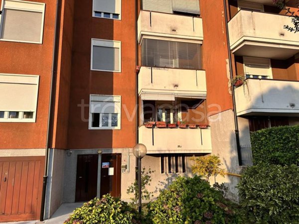 appartamento in vendita a Varese in zona Centro Città