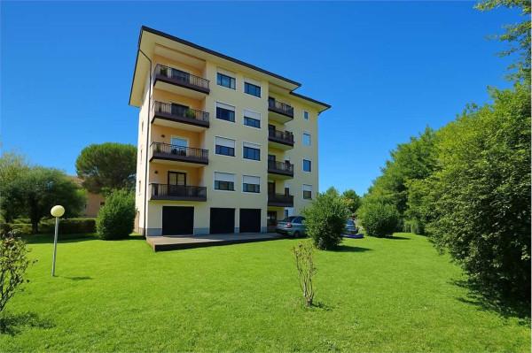 appartamento in vendita a Varese in zona Giubiano