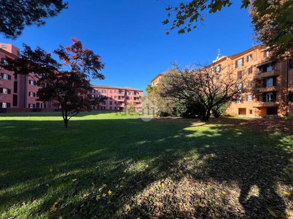 appartamento in vendita a Varese in zona Giubiano