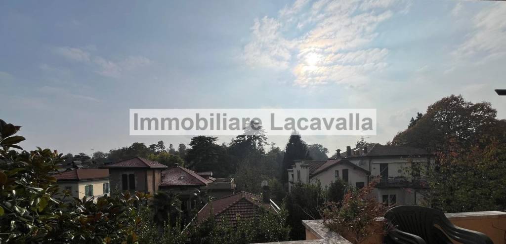 appartamento in vendita a Varese in zona Centro Città