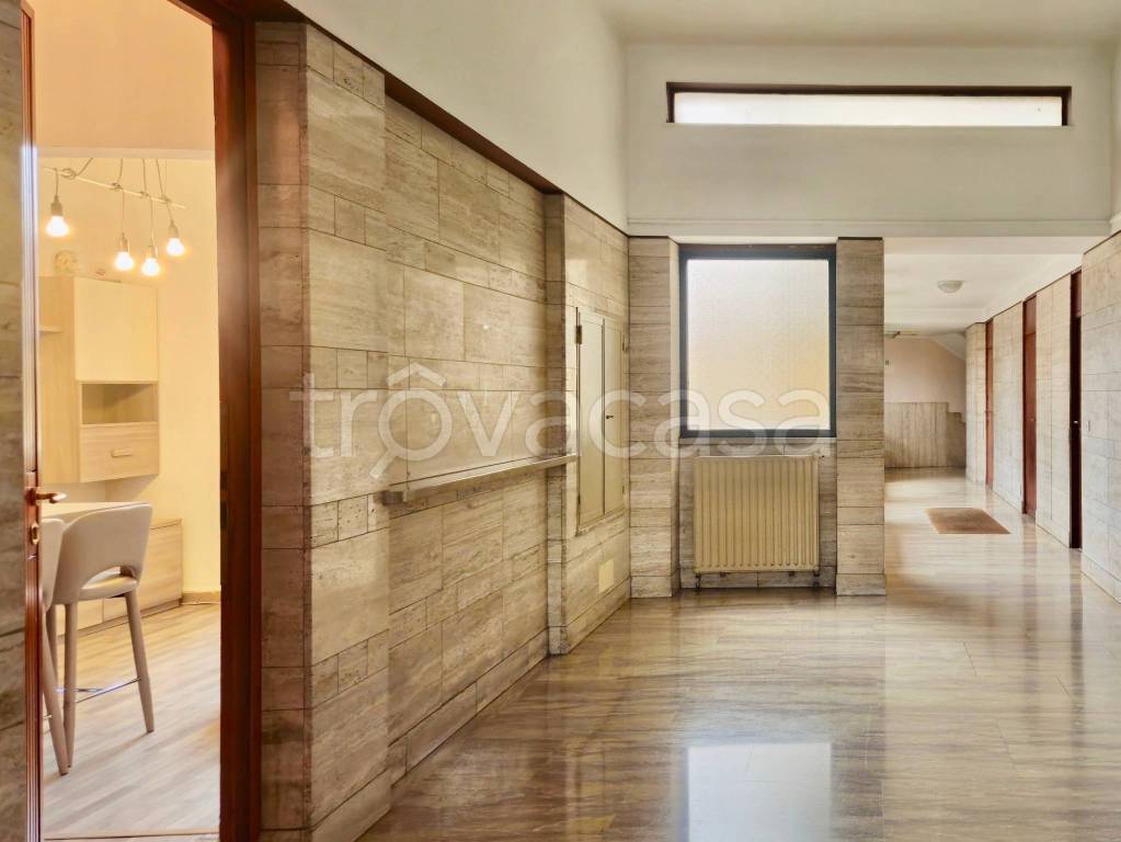 appartamento in vendita a Varese in zona Viale Belforte