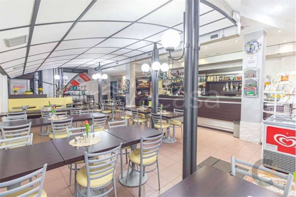 negozio in vendita a Varese in zona Bosto