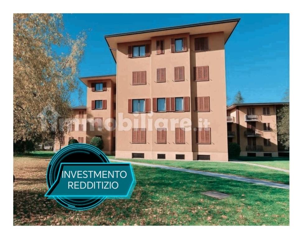 appartamento in vendita a Varese in zona Giubiano