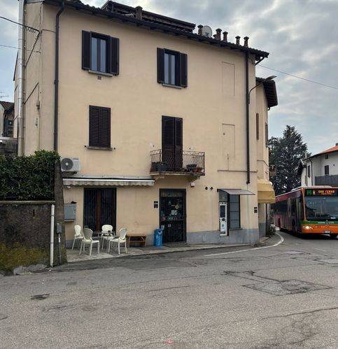 negozio in vendita a Varese in zona Viale Belforte
