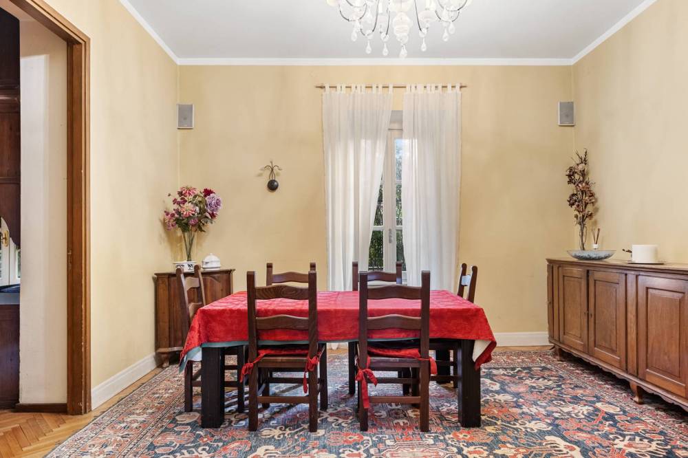 casa indipendente in vendita a Varese in zona Sant'Ambrogio