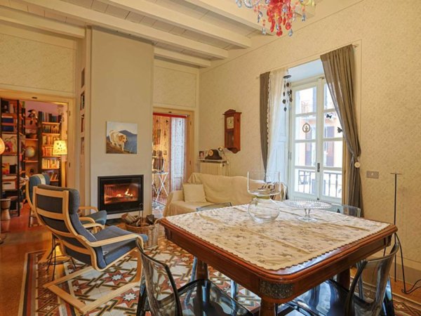 appartamento in vendita a Varese in zona Santa Maria del Monte