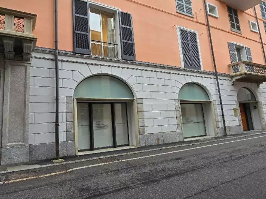 appartamento in vendita a Varese in zona Centro Città