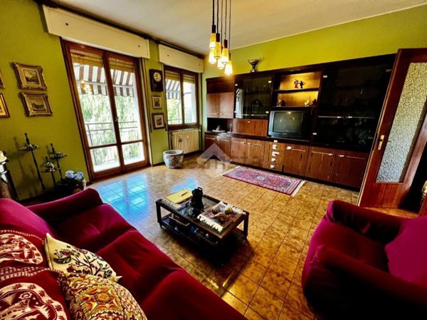 appartamento in vendita a Varese in zona Giubiano