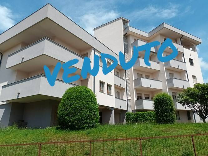 appartamento in vendita a Varese in zona Bobbiate