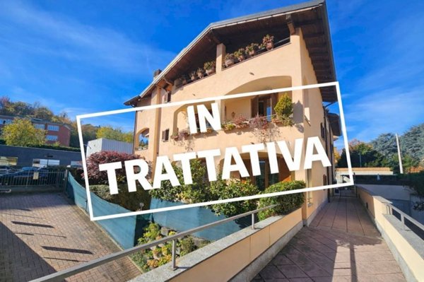 appartamento in vendita a Varese in zona Viale Aguggiari
