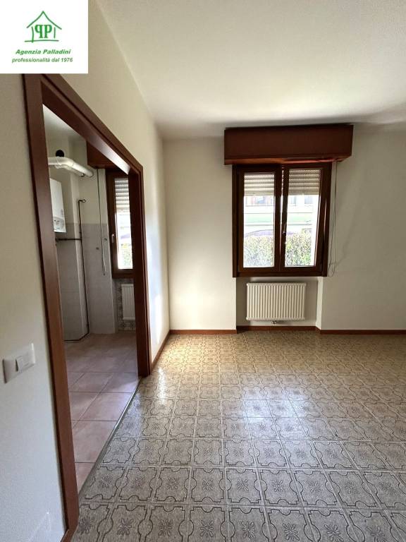 appartamento in vendita a Varese in zona Giubiano