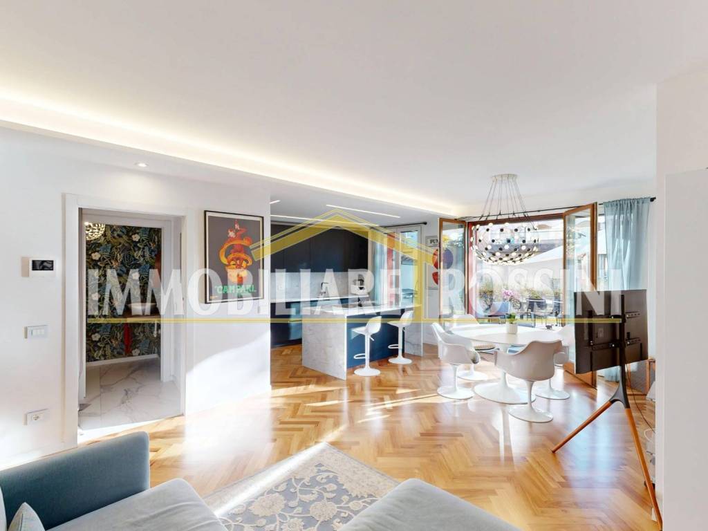 appartamento in vendita a Varese in zona Bosto