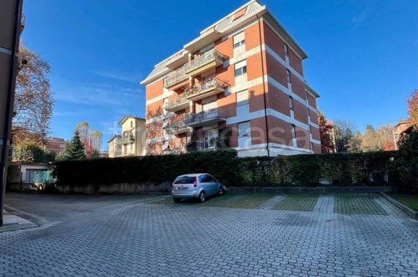 appartamento in vendita a Varese