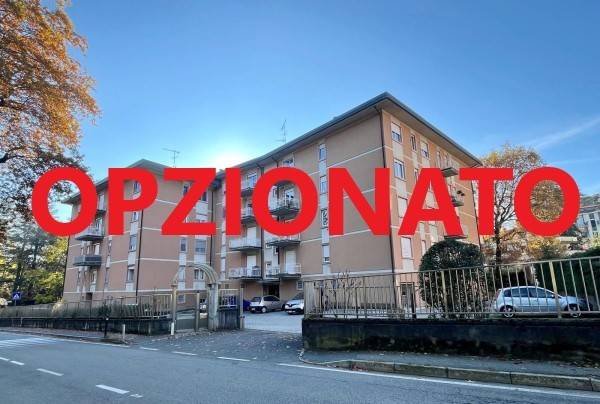 appartamento in vendita a Varese