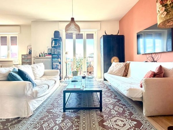 appartamento in vendita a Varese in zona Giubiano