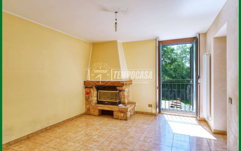 casa indipendente in vendita a Varese in zona Biumo