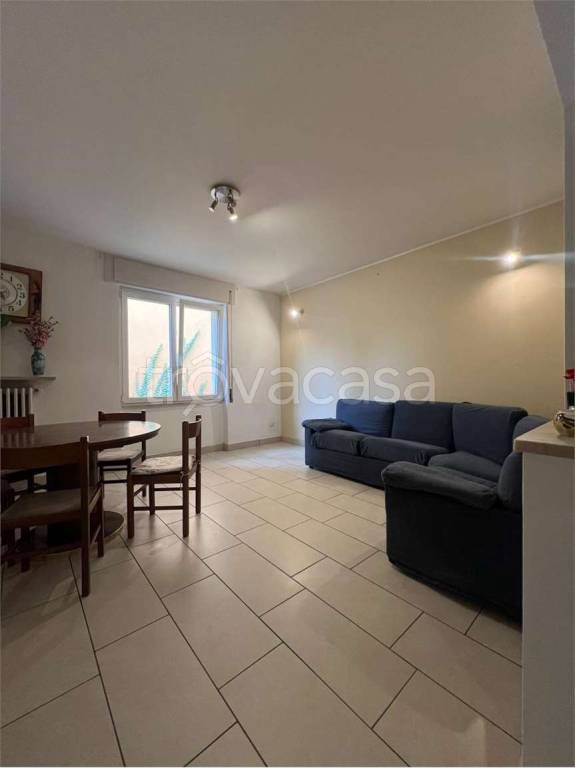 appartamento in vendita a Varese in zona Giubiano