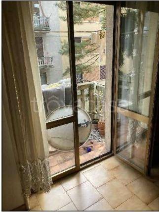 appartamento in vendita a Varese in zona Biumo