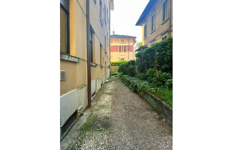 appartamento in vendita a Varese