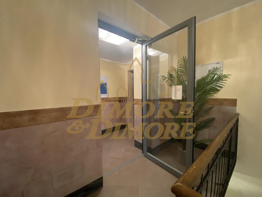 appartamento in vendita a Varese in zona Centro Città