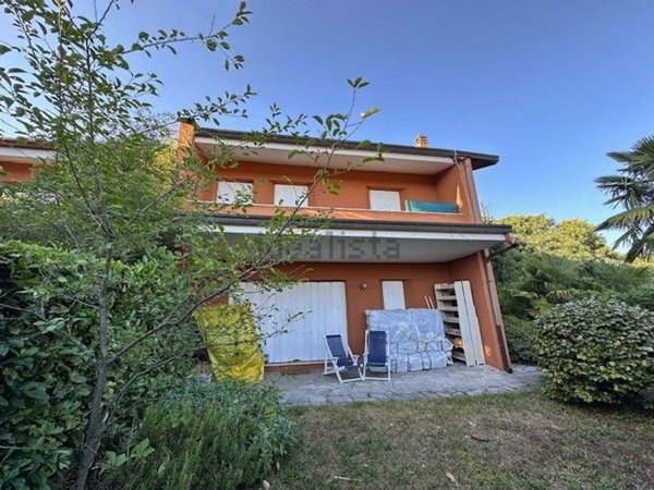 casa indipendente in vendita a Varese in zona Velate