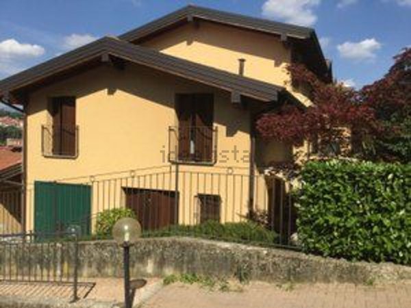 appartamento in vendita a Varese