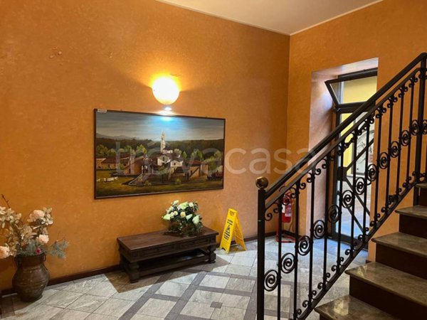 appartamento in vendita a Varese in zona Centro Città