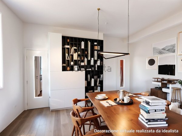 ufficio in vendita a Varese in zona Centro Città