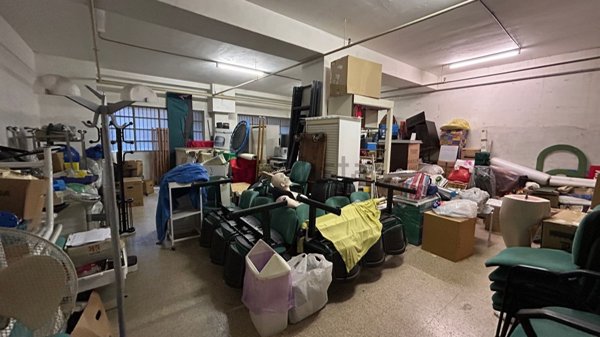 locale di sgombero in vendita a Varese in zona Biumo