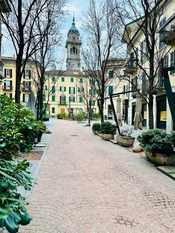 ufficio in vendita a Varese