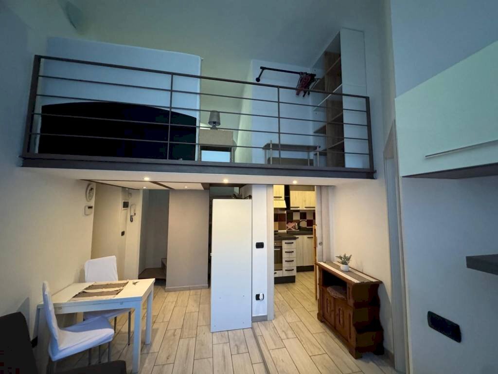 appartamento in vendita a Varese