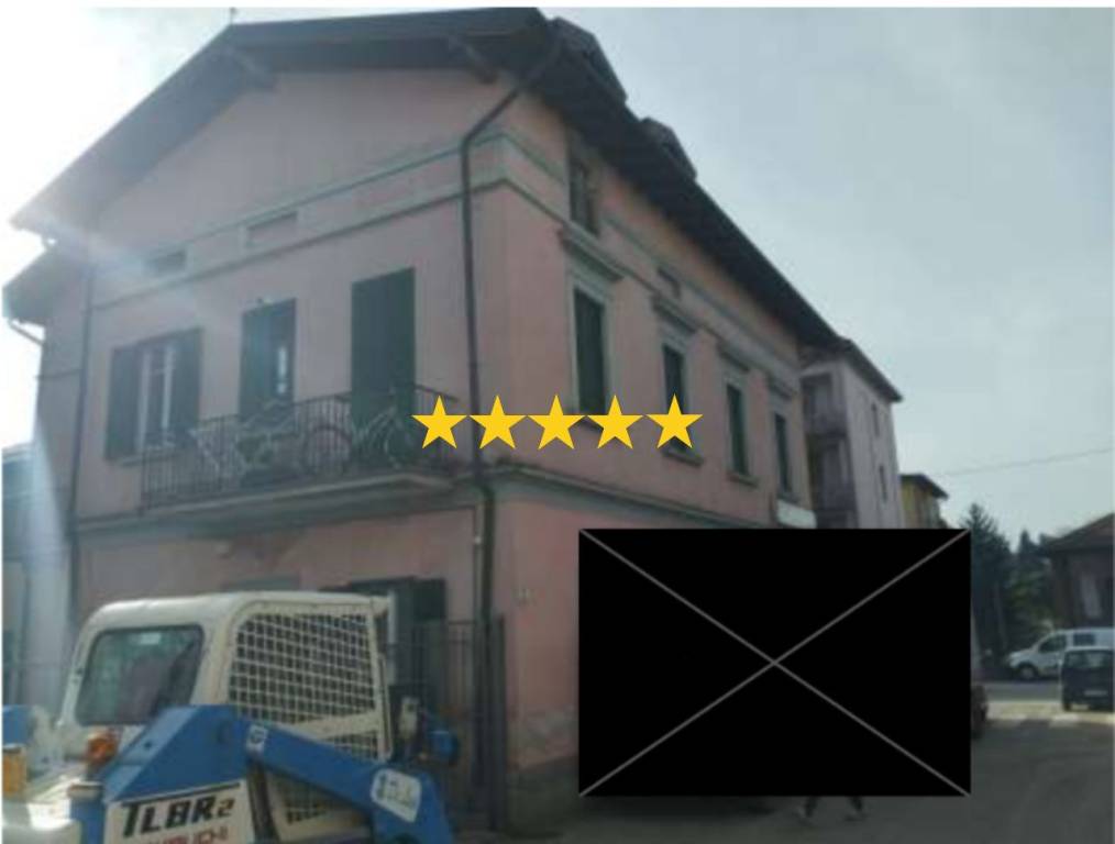 appartamento in vendita a Varese in zona Viale Belforte