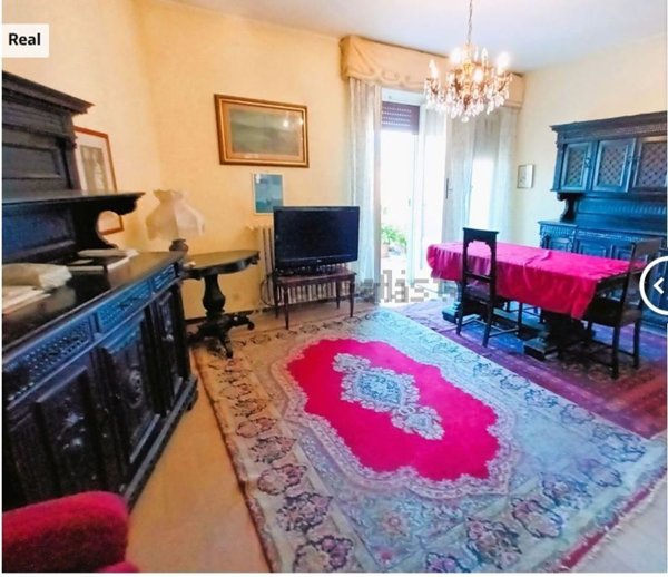 appartamento in vendita a Varese in zona Centro Città