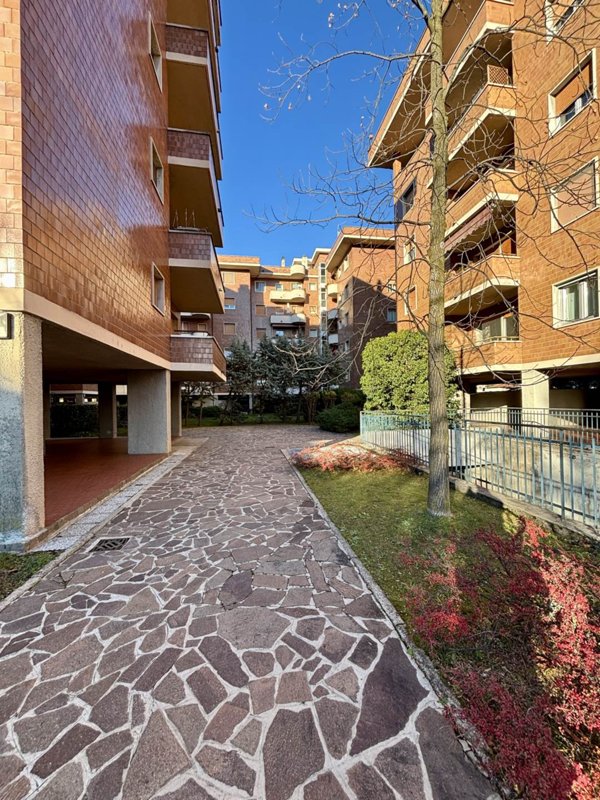 appartamento in vendita a Varese in zona Masnago