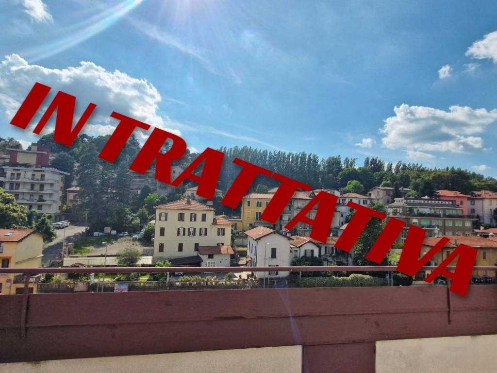 appartamento in vendita a Varese in zona Viale Valganna