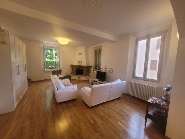 casa indipendente in vendita a Varese in zona Sant'Ambrogio