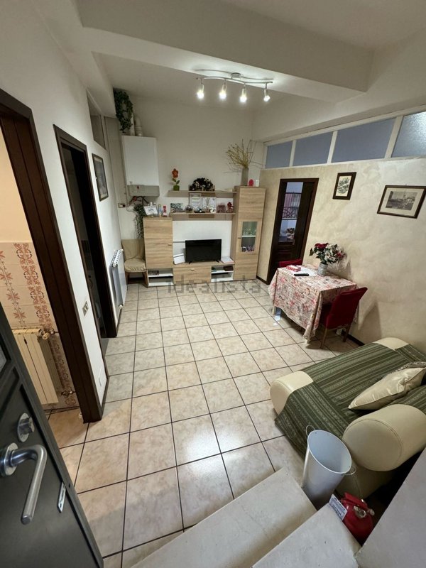 appartamento in vendita a Varese in zona Biumo