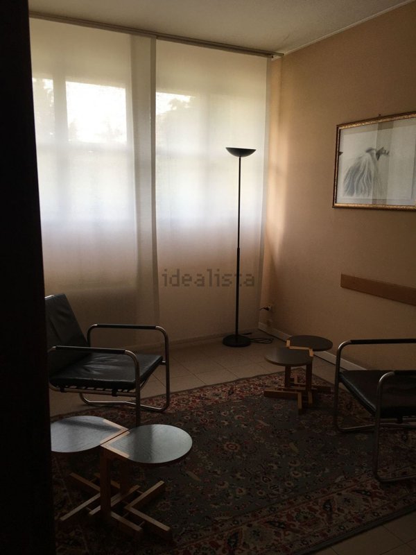 ufficio in vendita a Varese in zona Viale Borri