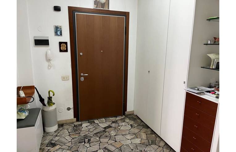 appartamento in vendita a Varese in zona Centro Città