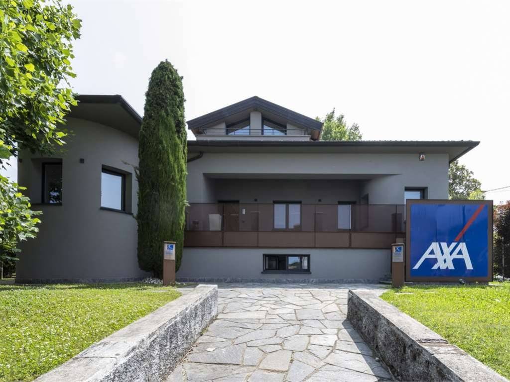 ufficio in vendita a Varese in zona Giubiano