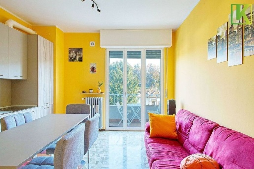 appartamento in vendita a Varese in zona Giubiano