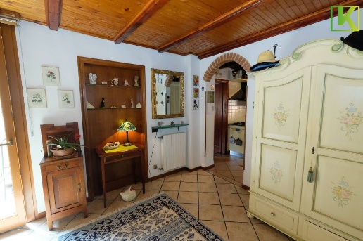 appartamento in vendita a Varese in zona Rasa di Varese