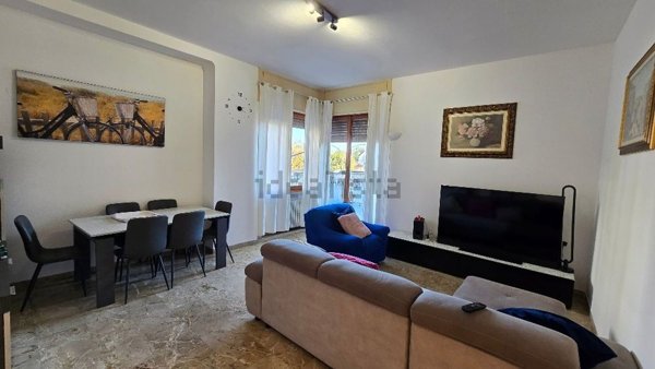 appartamento in vendita a Varese in zona Biumo