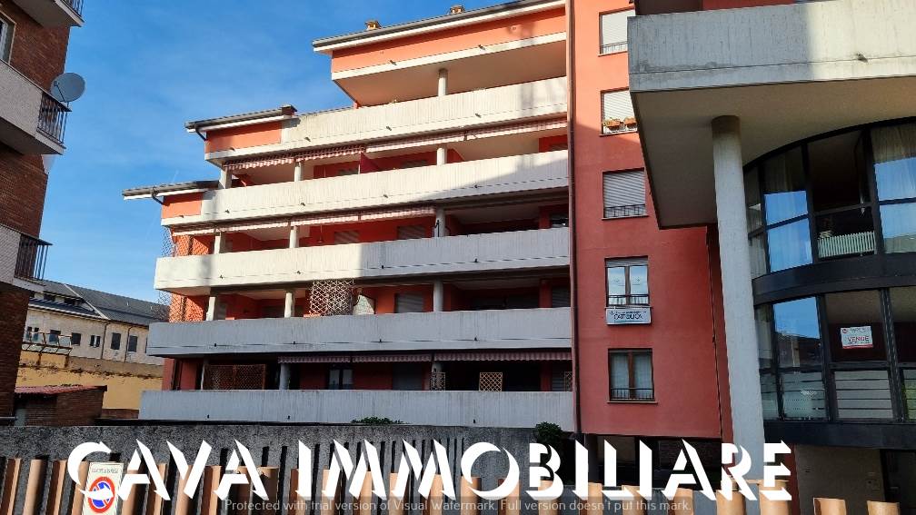 appartamento in vendita a Varese in zona Centro Città