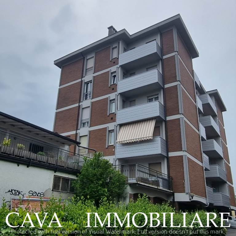 appartamento in vendita a Varese in zona Viale Belforte