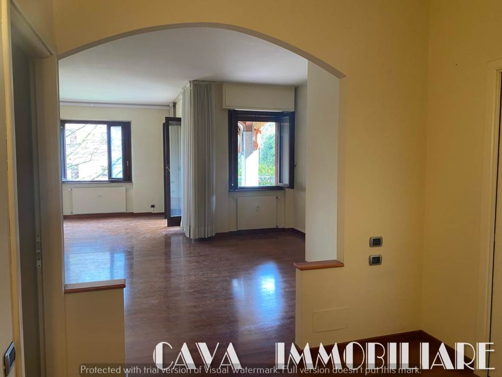 appartamento in vendita a Varese