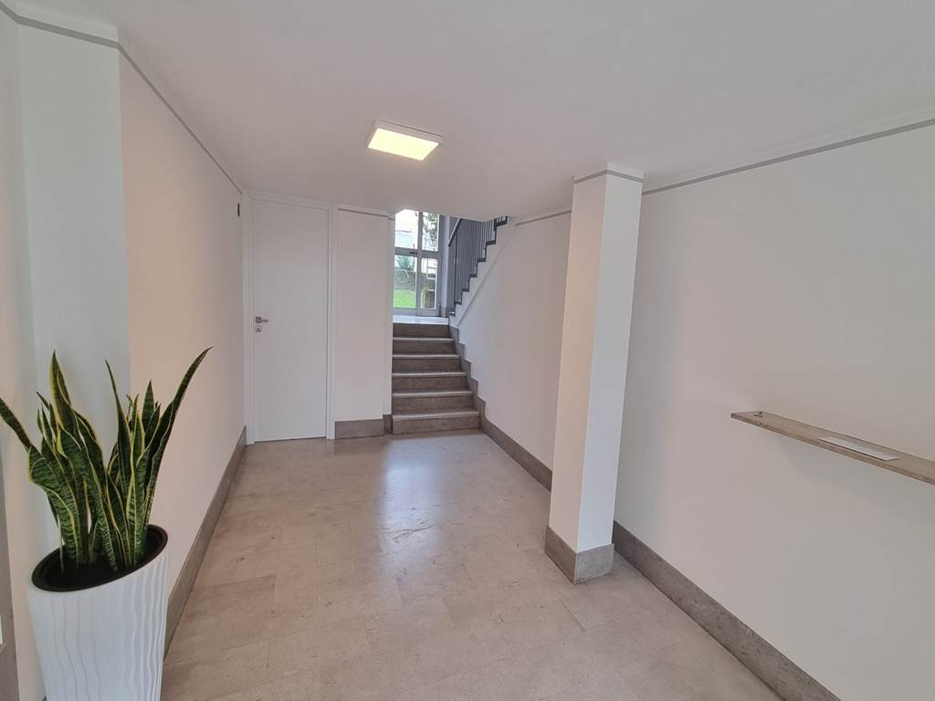 appartamento in vendita a Varese in zona Viale Borri