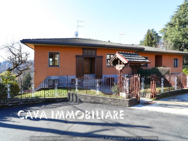 appartamento in vendita a Varese in zona Sant'Ambrogio