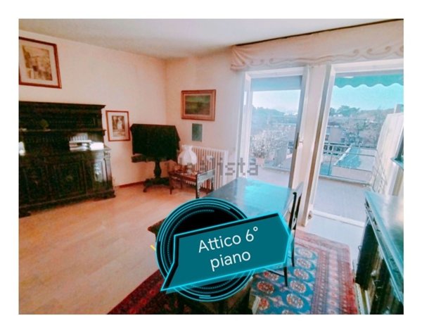 appartamento in vendita a Varese in zona Centro Città